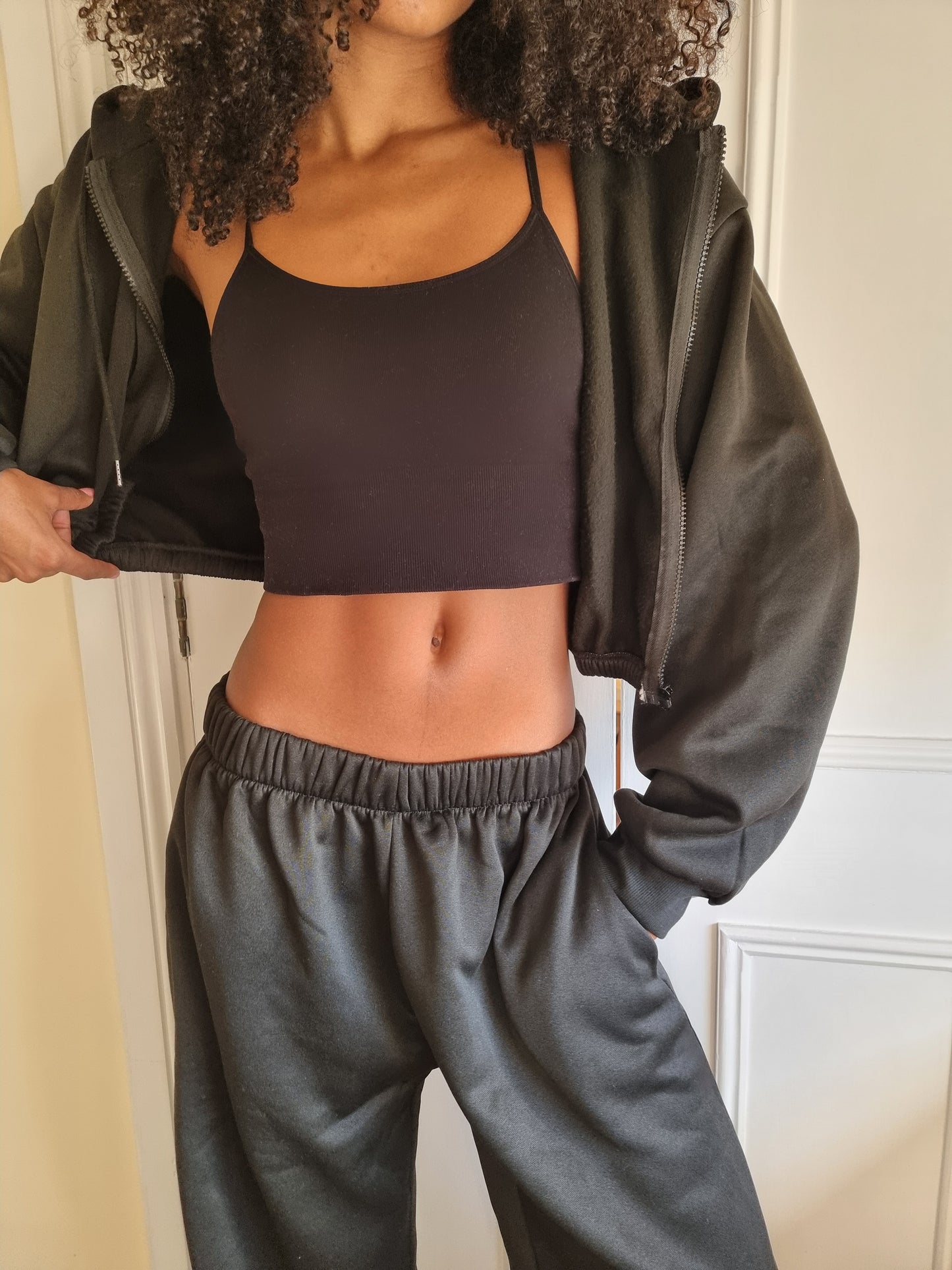 Matching wide leg & cropped jacket set in Black