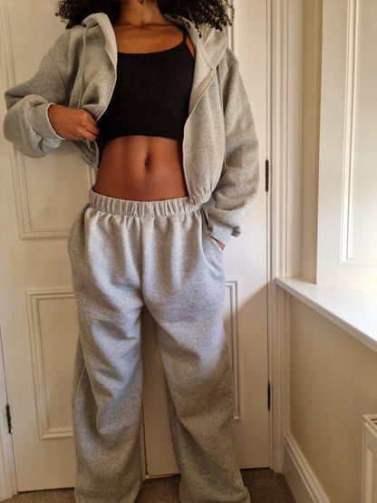 Matching wide leg & cropped jacket set in Solid Grey