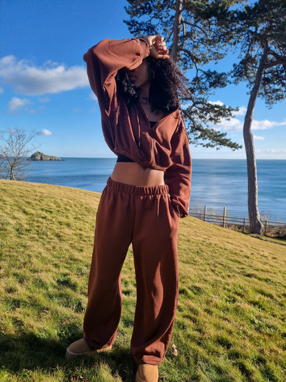 Matching wide leg & cropped jacket set in Brown